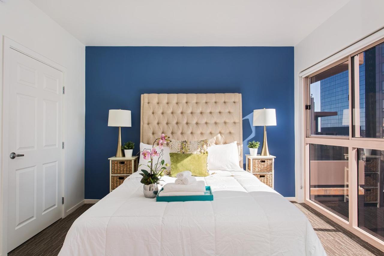 LUXURIOUS DOWNTOWN LA PENTHOUSE APARTHOTEL LOS ANGELES, CA COMPARE HOTEL RATES